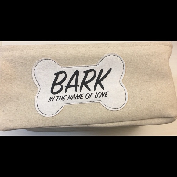4X Posh Party Host Pick 🎉NWOT Bark in the Name of Love Tan Basket - Picture 5 of 8